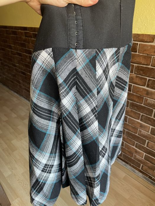 Fusta elastica in talie
