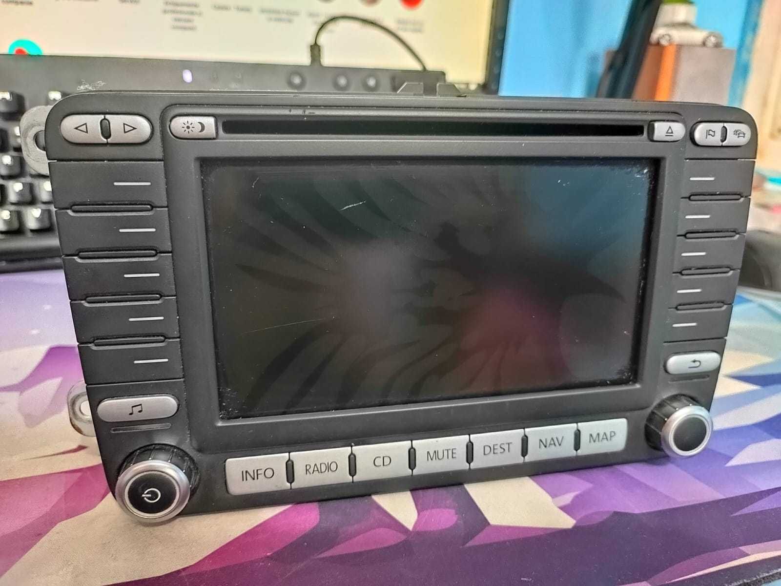 RadioCD cu navigatie Volkswagen Passat, player blaupunkt moderna mp54.