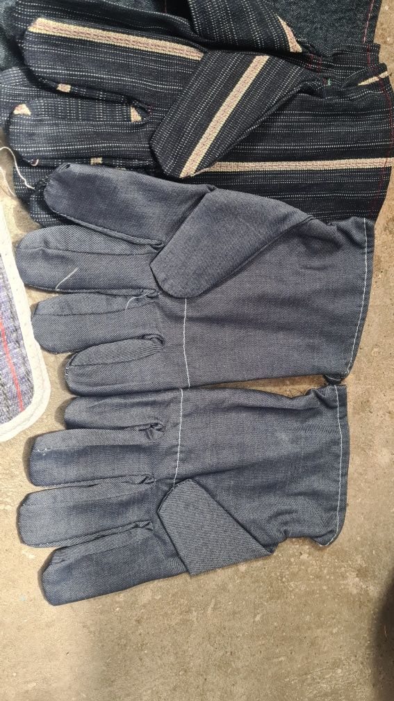 Работни ръкавици-11 чифта