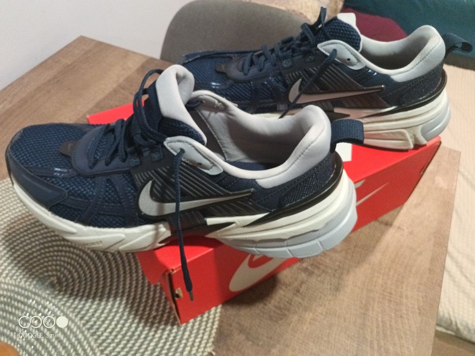 Nike v2k 44 номер 100% оригинал