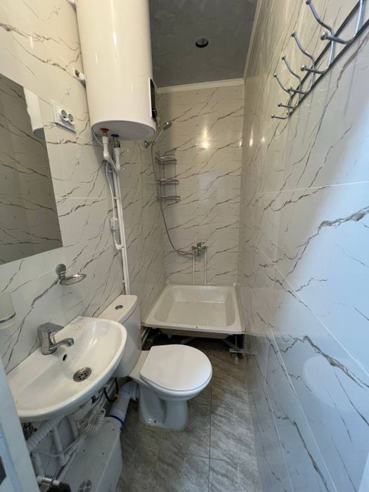 Аренда под офис Чиланзар Ц, 47м2 2 комната 400$ есть Юр.Адрес, подволь