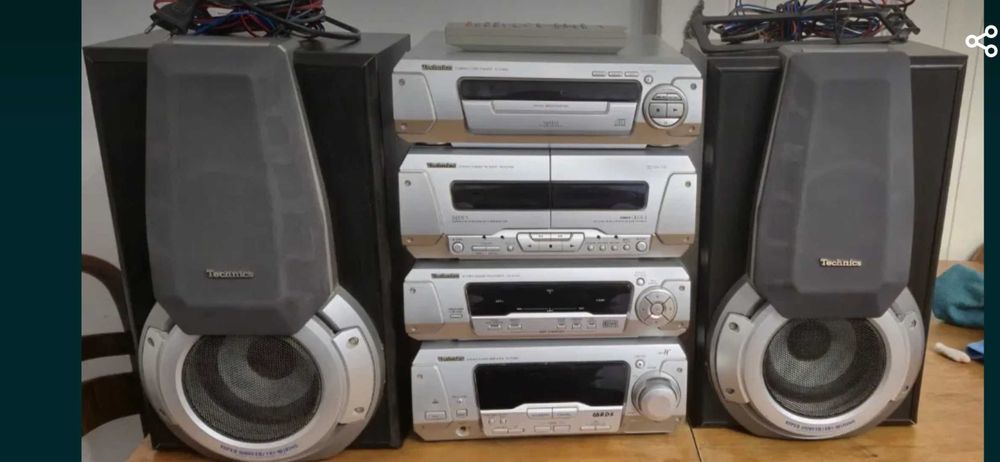 Продавам Technics sa eh 560