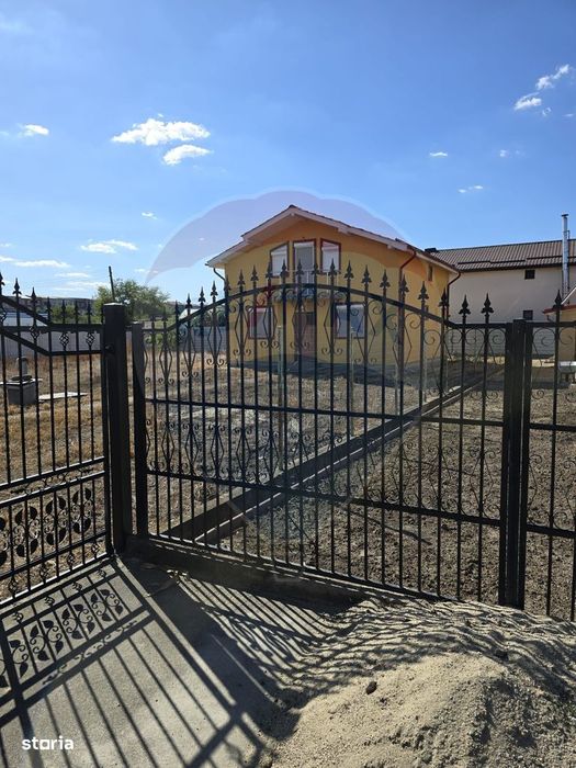 Casă / Vilă mobilata si utilata