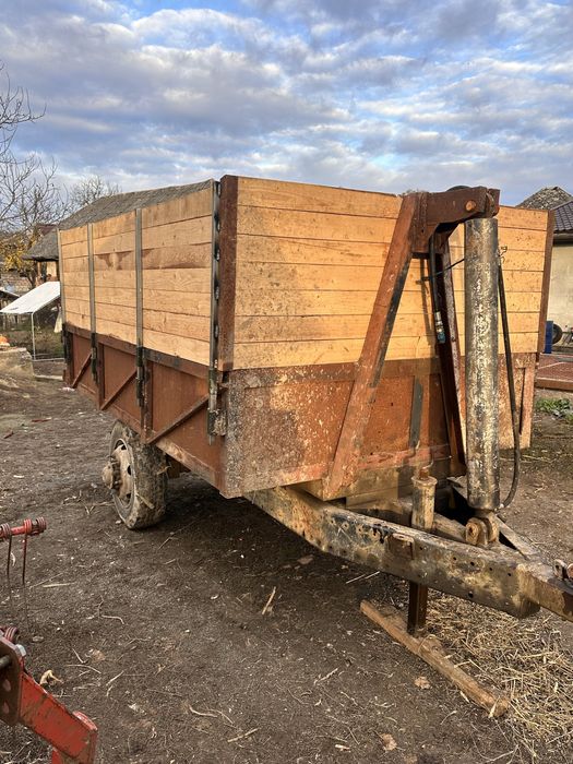 De vanzare remorca basculabila