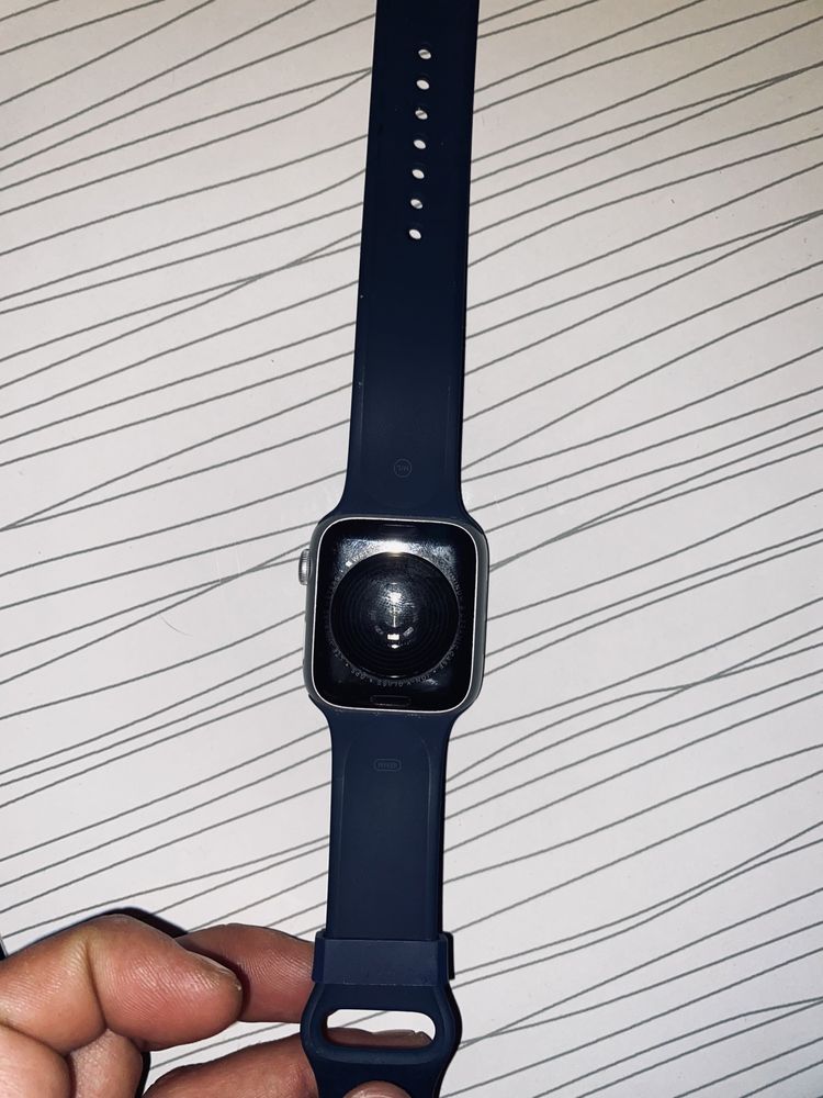 Apple watch SE Silver 44mm