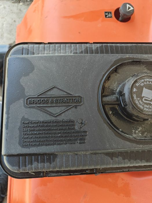 Măturătoare, mătura Hako Hamster 780v, motor termic, baterie