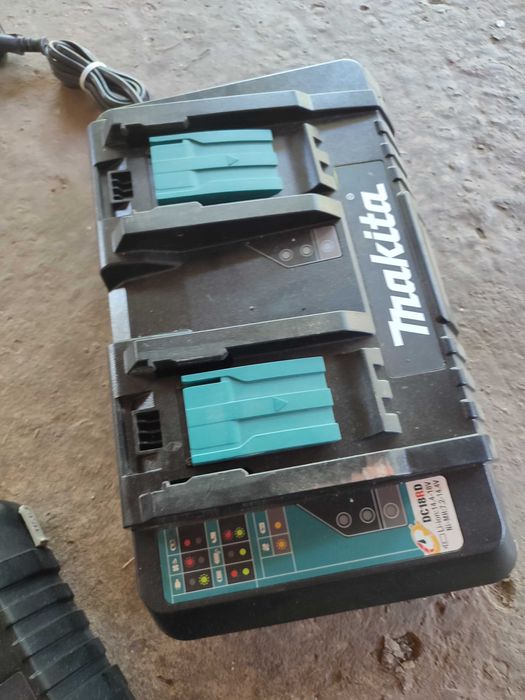 Makita DC18RD charger incarcator sursa baterie 10.8V 12V 14.4V 18V 9A