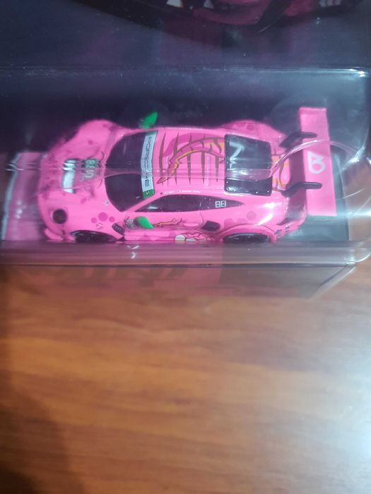 Mini GT ROXY Roxy