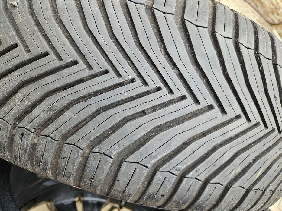 255 60 18 Allseason Michelin Crosclimate 2 SUV Noi