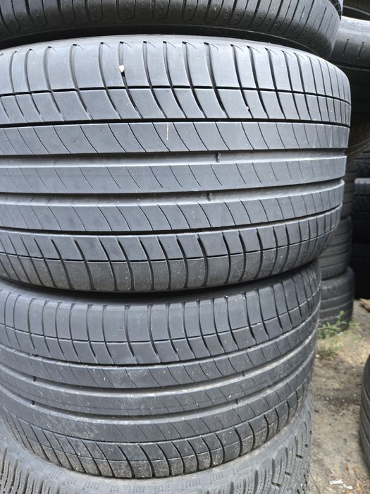 2бр. 275 40 18 Michelin RunFlat летни.