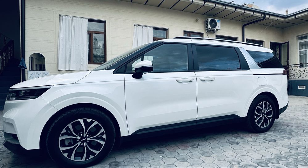 Kia carnival 2023 yil