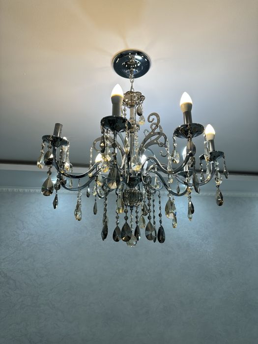 2 шт люстра сатылады ……