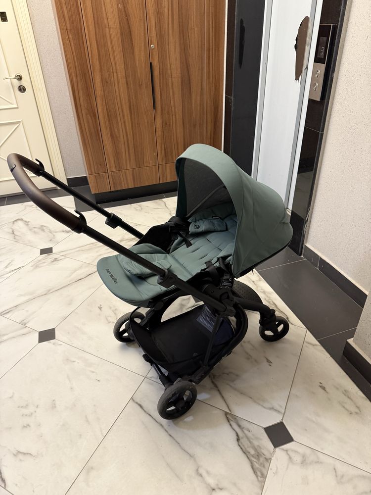 Коляска прогулочная easywalker