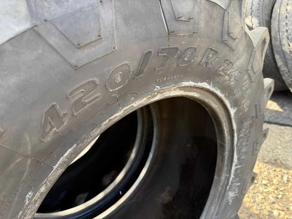 Anvelope 420 70 r 24 .