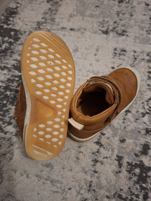 Ghete Bisgaard din piele naturala marimea 26