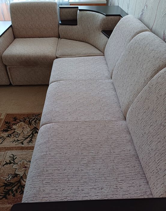 Угловой диван б/у