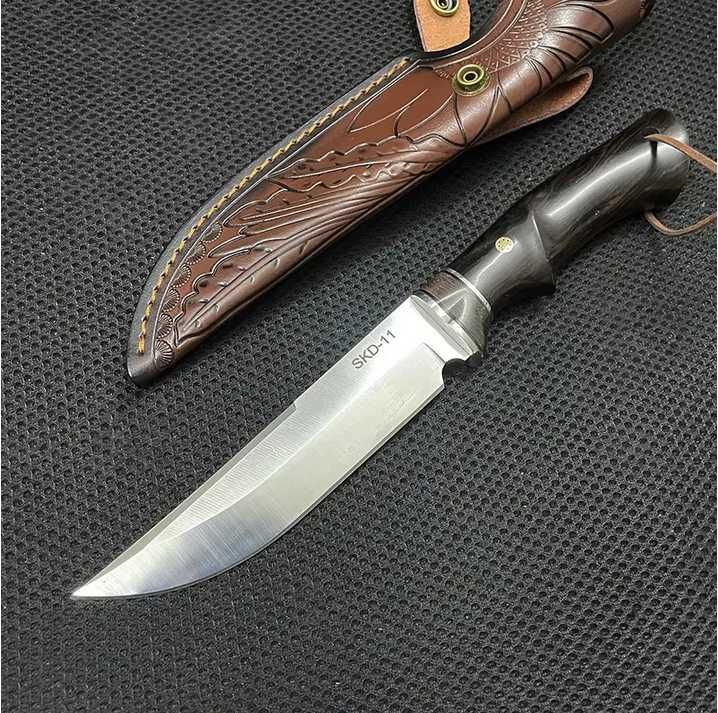 Cutit sarbesc Drop point, teaca piele stilizata