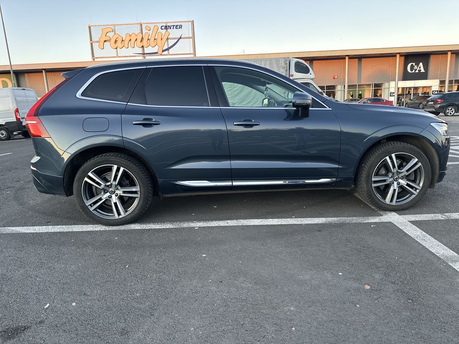 Volvo XC60 Mil hibrid Automat