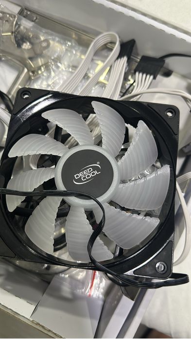 Carcasa Pc si Cooler AIO Deepcool gammaxx v2