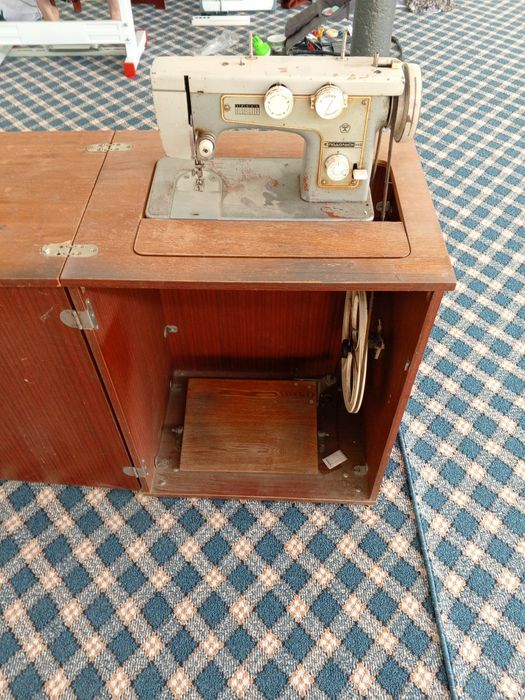 TIKIV MASHINKA швейная машинка