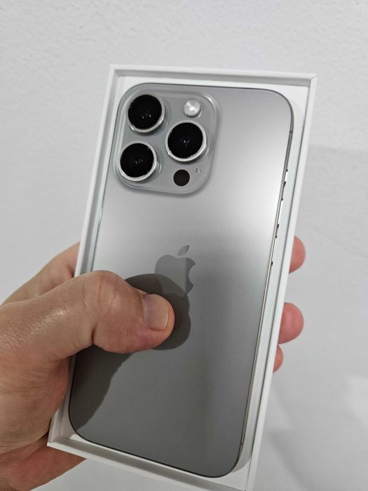 IPhone 15 Pro, 256 gb, neverlock, la cutie, Garantie.