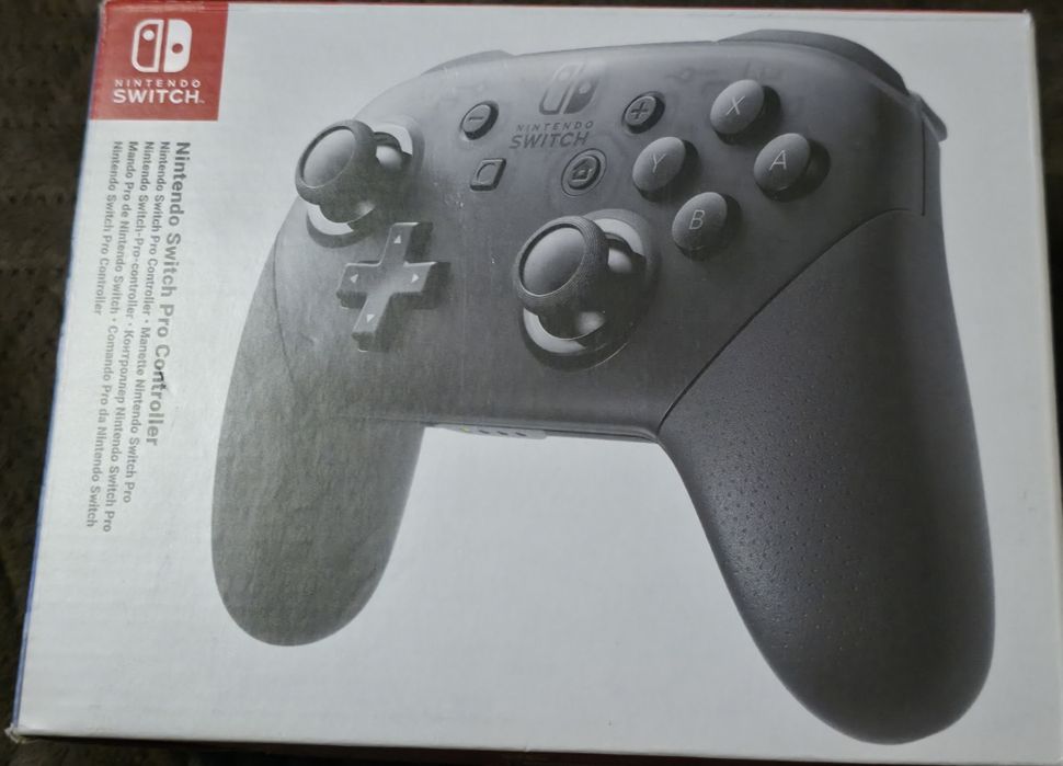 Nintendo switch controller pro