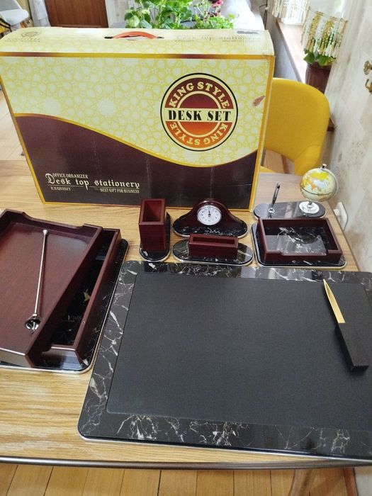 Ofis uchun stol nabor