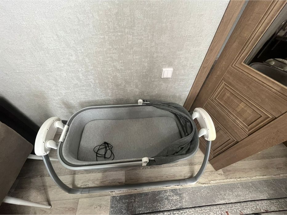 Колыбель электрическая, 5 режимов, мелодии, москитная сетка, таймер. Н