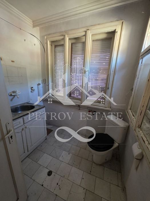 Продава се Четиристаен апартамент в Велинград - 125 кв.м за 640 €/кв.м - Снимка #6