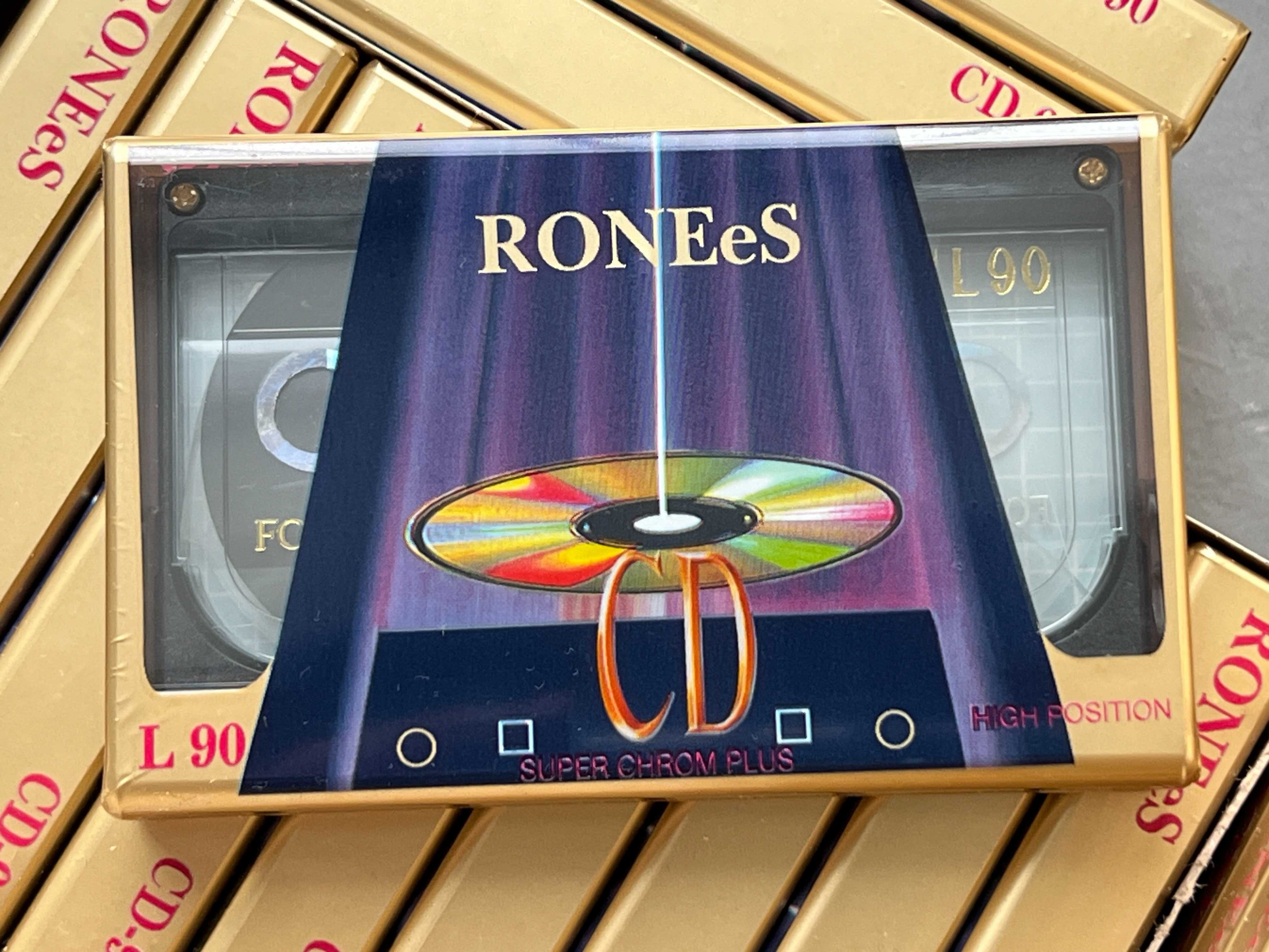 Аудиокассеты RONEeS CD-90 L Chrome. Новые запечатанные кассеты, хром