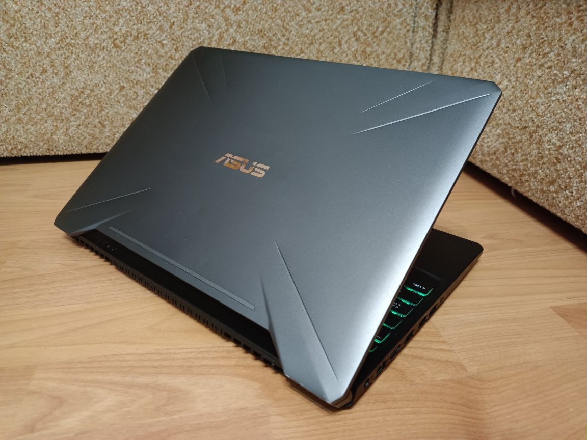 Asus Tuf Gaming FX505 игровой ноутбук