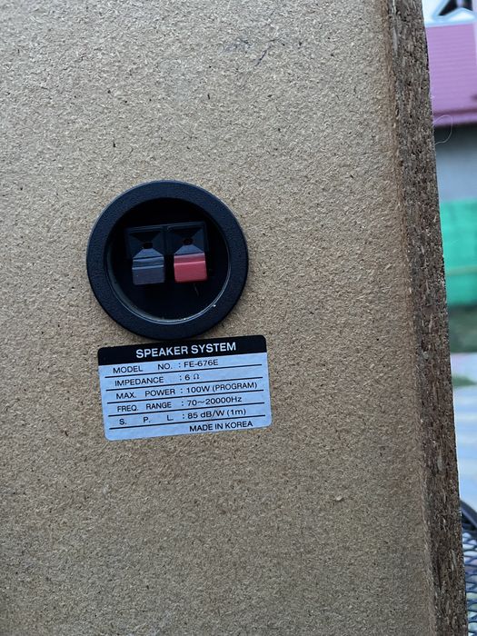 Boxe Goldstar FE-676E bass reflex