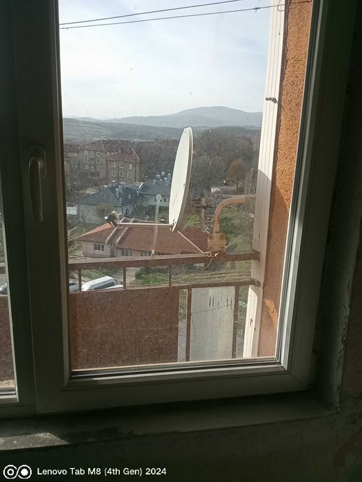 Продавам гарсониера в гр. Бобов дол