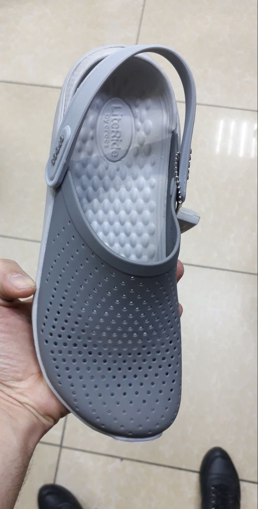 Crocs LiteRide 360 Clog Grey кроксы для мужчин серые