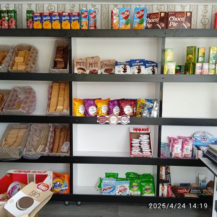 Магазин  полкаси сотилади