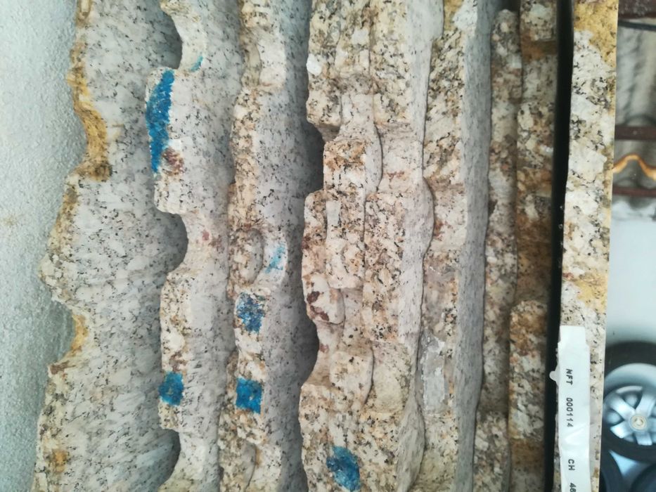 Placi Granit BRAZILIA Juparana Cathedral Gold 11 buc 66mc 300x200 -2CM