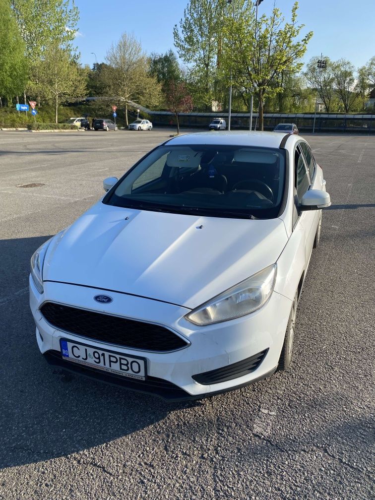 Ford Focus 1.6 2015
Model 6 trepte 

DOTARI :
- Inchi