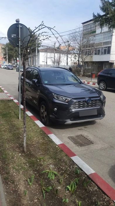 Toyota RAV4 Toyota RAV 4 2.5 218 CP