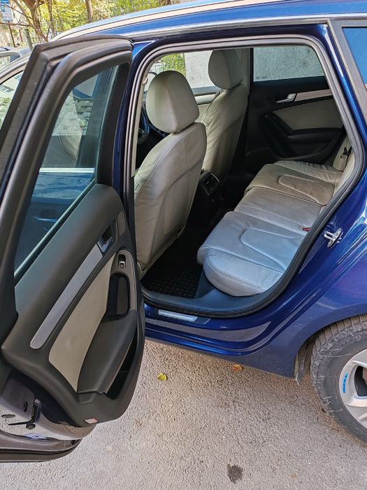 Audi a4 inmatriculat RO cu volan pe dreapta stare impecabila
