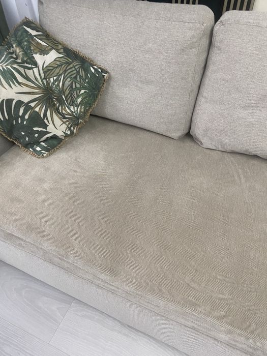 Canapea in stare foarte buna