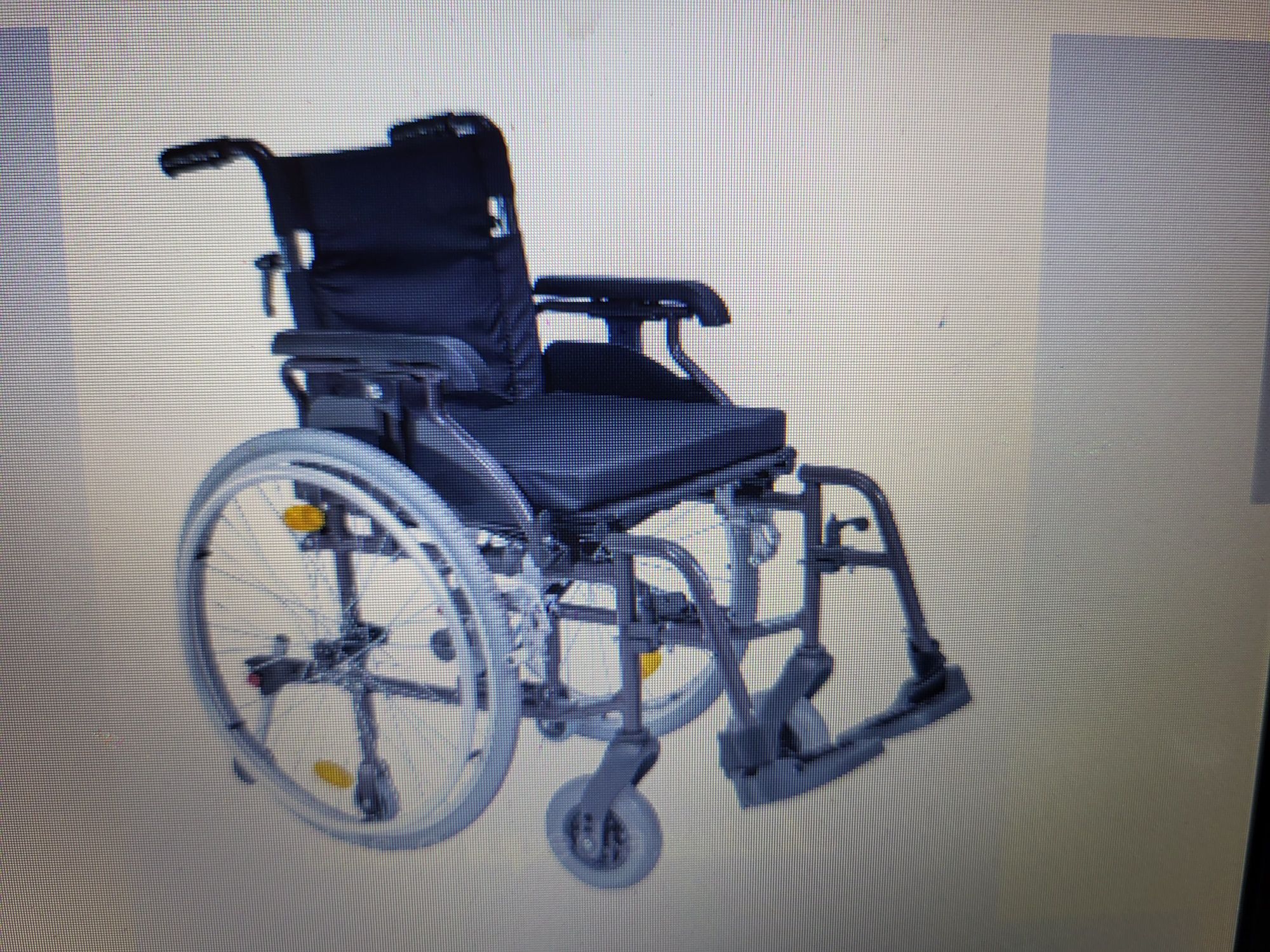 Механическая инвалидная кресло - коляска
