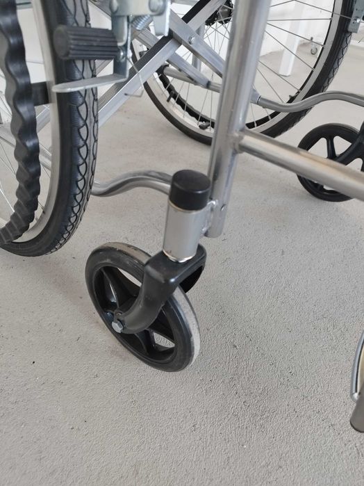 Инвалидная коляска – лёгкая, удобная и прочная (до 130 кг)