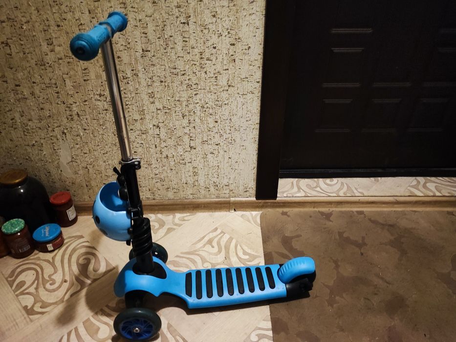 Детский самокат состояние хорошее