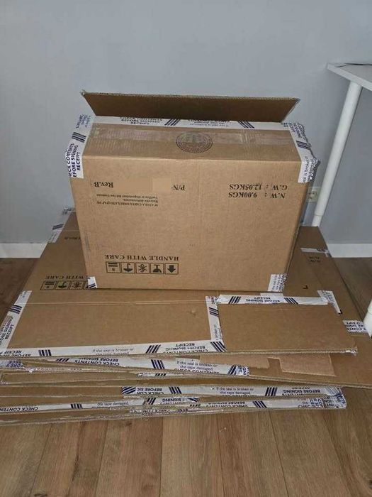 Кашони в идеално състояние! Идеални за превоз, съхранение и складове.