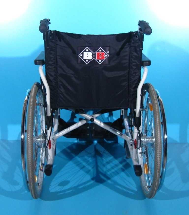 Scaun cu rotile spliabil B+B / latime sezut 46 cm