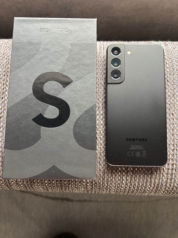 Samsung galaxy S22 256gb