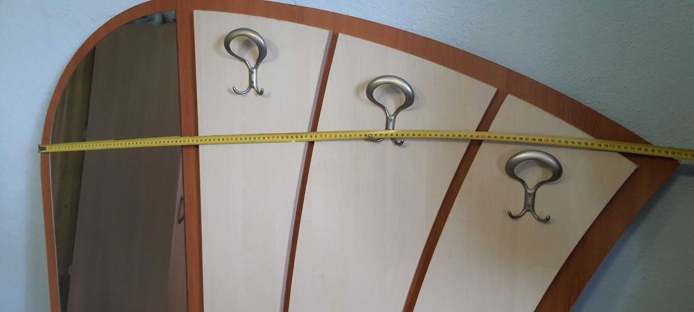 Портманто,шкаф за обувки и огледало