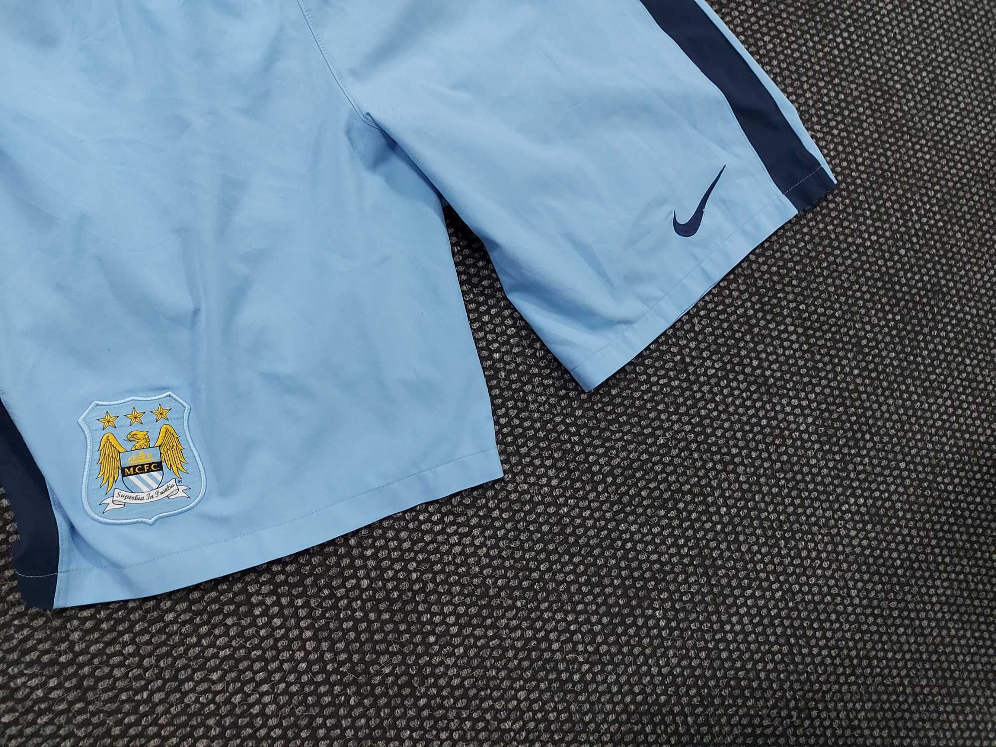 Nike manchester city къси панталони M