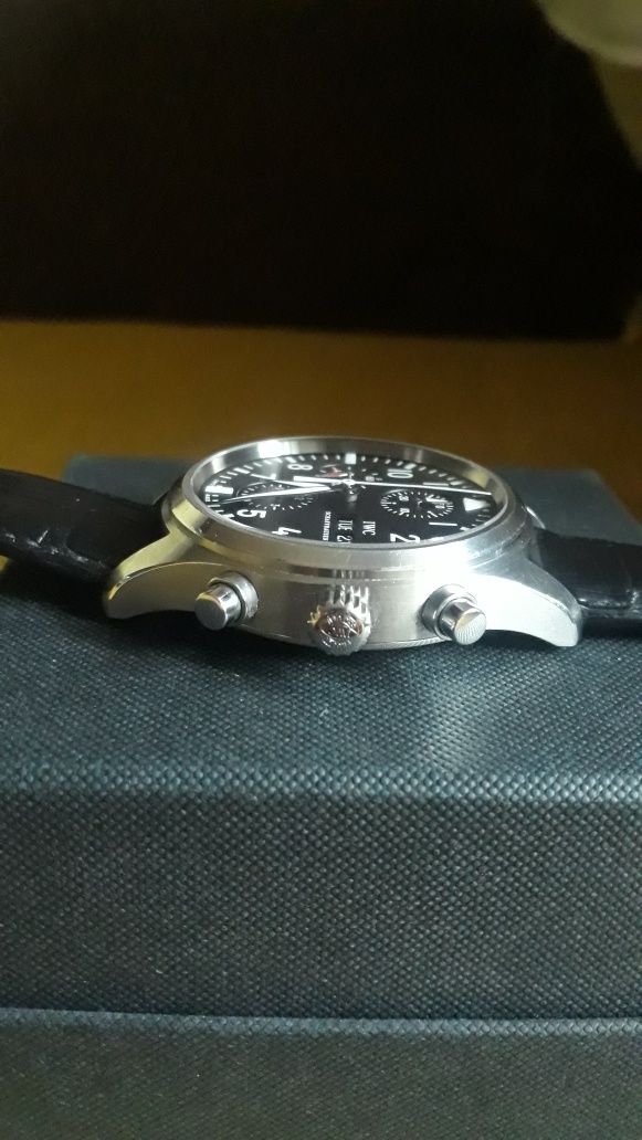 IWC Pilot Chronograph 42 mm