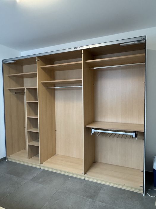 Dressing/Dulap 280/220/63 cm 3 usi culisante sticla gri/oglinda